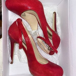 Red Snakeskin Leather Heels size 8